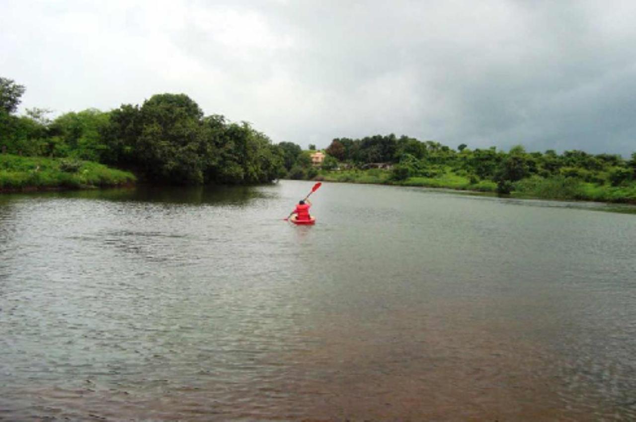 U Rivergate Karjat Bagian luar foto